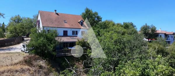 Maison 11 pièces 268 m2