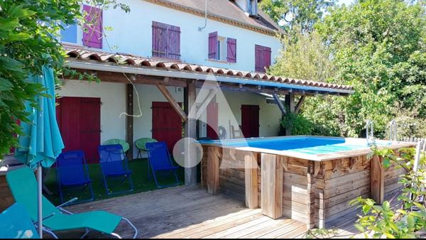 Maison 11 pièces 268 m2