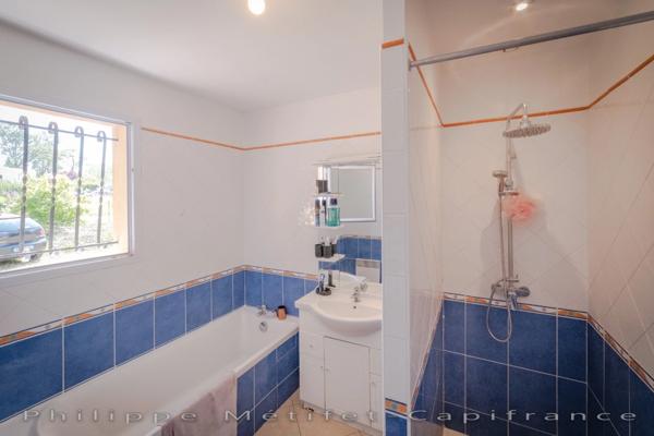 Dpt Gironde (33), à vendre LANGON maison P5 de 115 m² - Plain pied