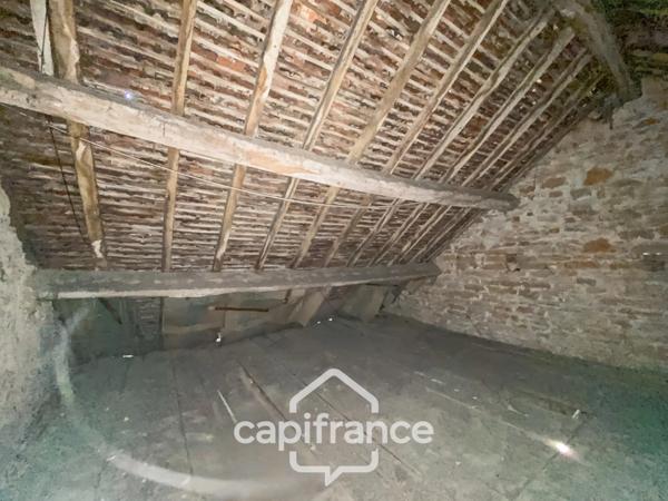 Maison en pierres à vendre - 5 pièces VERCIA (39) - 1309m² de terrain - Capifrance - Jérôme CESARIO