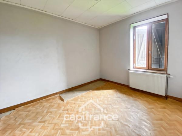 Maison en pierres à vendre - 5 pièces VERCIA (39) - 1309m² de terrain - Capifrance - Jérôme CESARIO