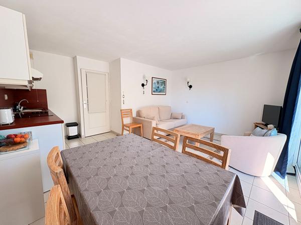 FOUESNANT Bourg de BEG MEIL Appartement avec balcon