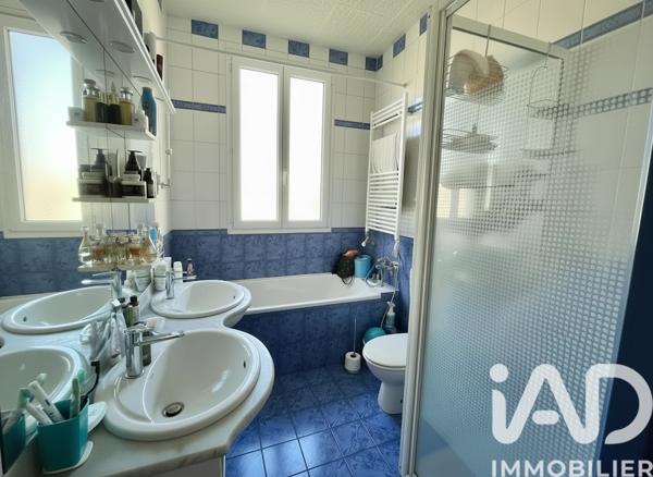 Maison à vendre 5 pièces 143 m² Ozoir-la-Ferrière