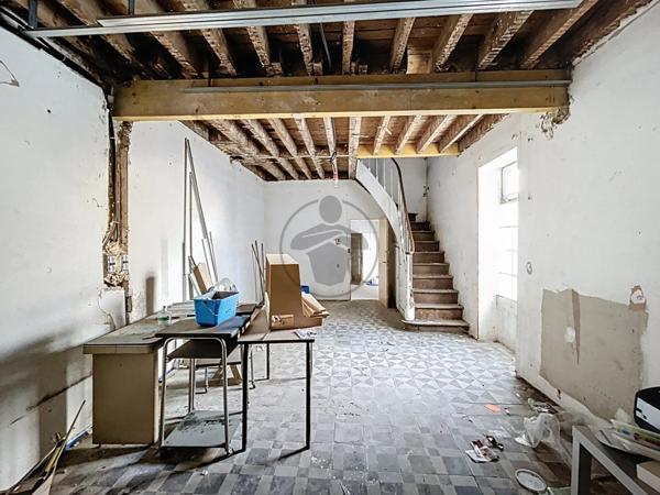 Vente Local commercial 4 pièces 127 m2 à Saint-Quentin