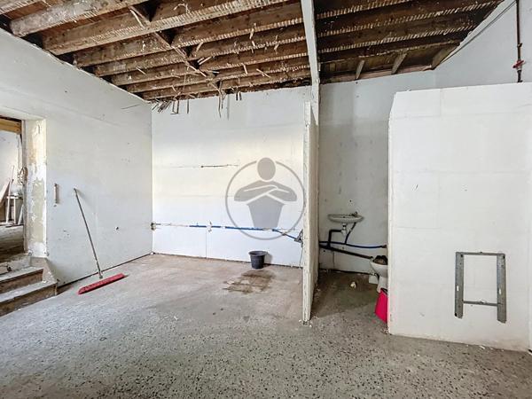 Vente Local commercial 4 pièces 127 m2 à Saint-Quentin