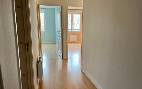 Appartement à louer    3 pièces •  Niort