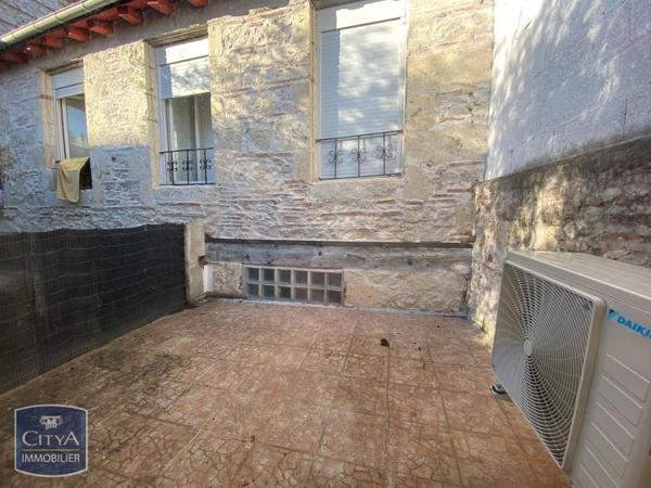 Location appartement Agen (47000) 1 pièce 16.77m²