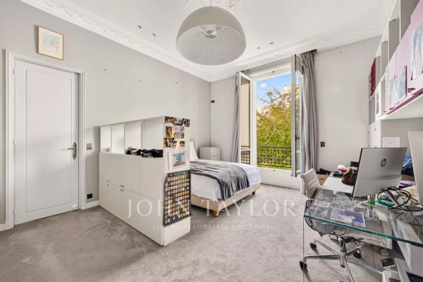 Jardin du Ranelagh – Bel appartement familial et de réception face aux jardins