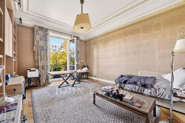 Jardin du Ranelagh – Bel appartement familial et de réception face aux jardins