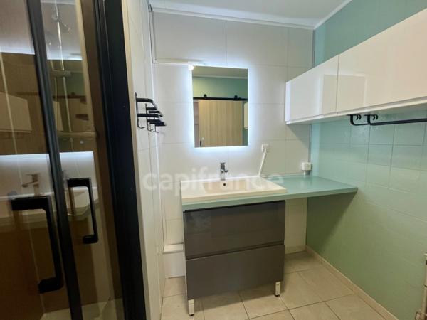 Dpt Finistère (29), à vendre QUIMPER appartement T3 de 77,20 m² habitable - Terrasse - Balcon - Cave.