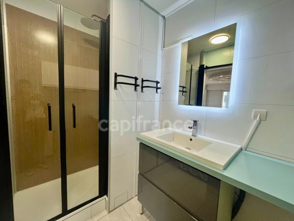 Dpt Finistère (29), à vendre QUIMPER appartement T3 de 77,20 m² habitable - Terrasse - Balcon - Cave.