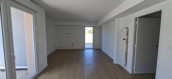 T3 avec terrasses et jardin, centre Plougonvelin