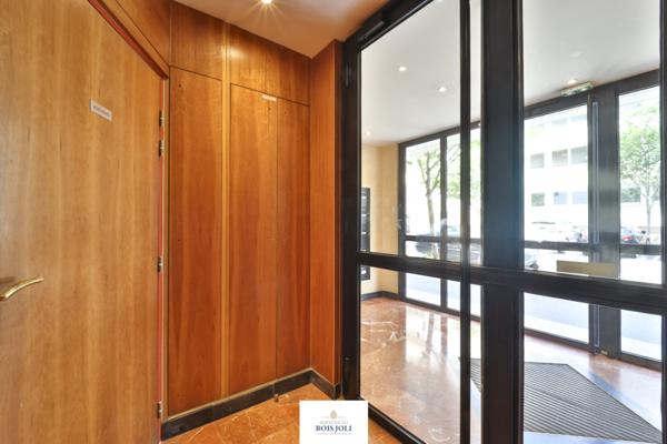 Appartement
                                                                                                                                                                                                                                                                                                                        2 pièce(s)                                                                                                                                                                                                          1 chambre(s)                                                                                                                                                                                                          47  m²