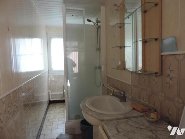 MAISON SEMI-PLAIN-PIED A BELLE ISLE EN TERRE