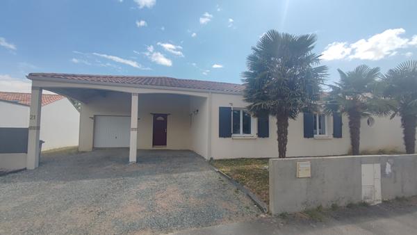 Charmante maison de plain-pied dans un quartier paisible !!!