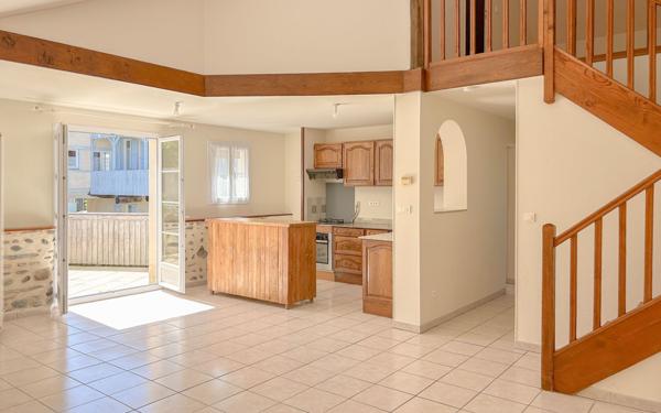 Maison à vendre    4 pièces • 108 m2 Pau