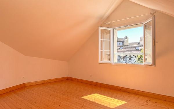 Maison à vendre    4 pièces • 108 m2 Pau