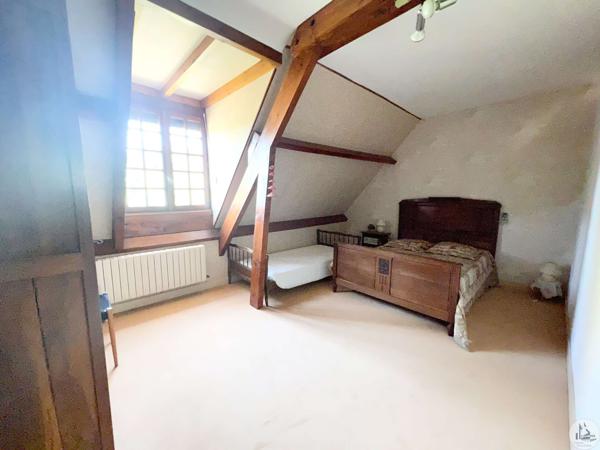 Maison Familiale, Grange, 5Hecta, piscine couverte