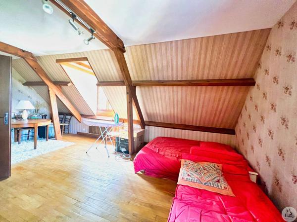 Maison Familiale, Grange, 5Hecta, piscine couverte