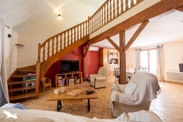 Maison 236 700 € Mehun-sur-Yèvre 6 p 145 m² DPE C