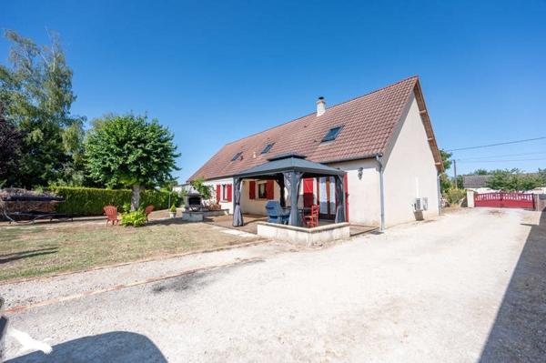 Maison 236 700 € Mehun-sur-Yèvre 6 p 145 m² DPE C
