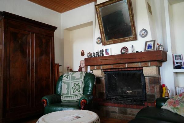 Maison à vendre    5 pièces •  Durban-Corbières