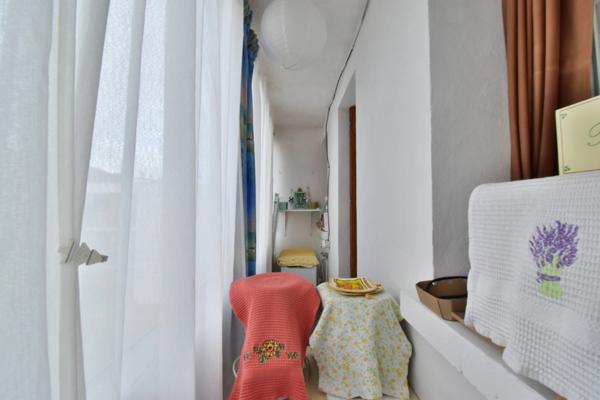 APPARTEMENT T3 68 m², GARAGE, CAVE En anglais