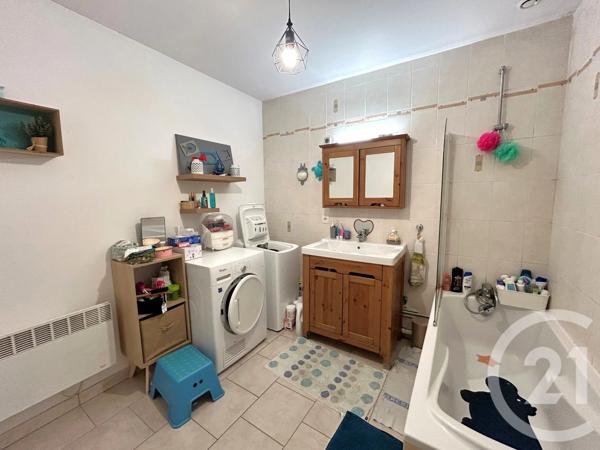 Appartement F3 à vendre  3 pièces - 79,29 m 2   ETAMPES  - 91