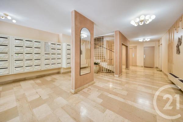 Appartement F4 à vendre  4 pièces - 79 m 2   BRUNOY  - 91