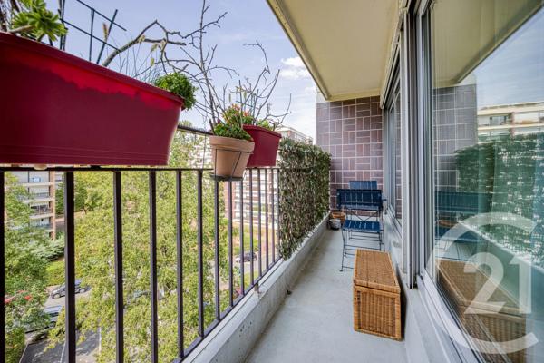 Appartement F4 à vendre  4 pièces - 79 m 2   BRUNOY  - 91