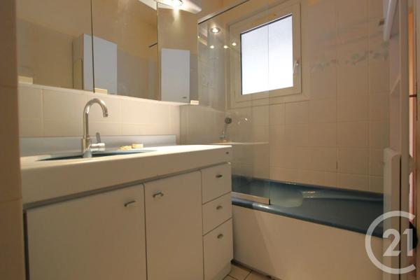 Maison à vendre  8 pièces - 173 m 2   ST MICHEL SUR ORGE  - 91