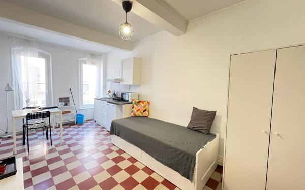 Immeuble à vendre    15 pièces •  Castelnaudary