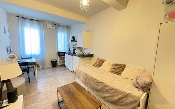 Immeuble à vendre    15 pièces •  Castelnaudary