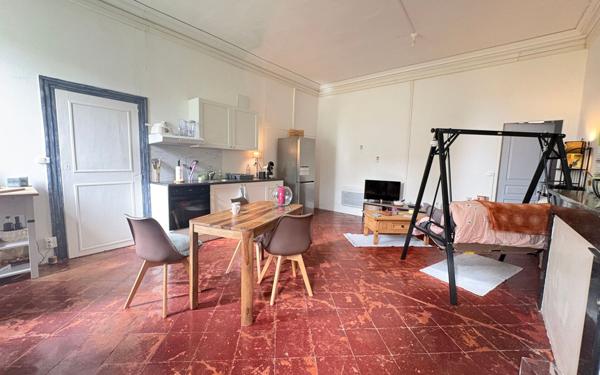 Immeuble à vendre    15 pièces •  Castelnaudary