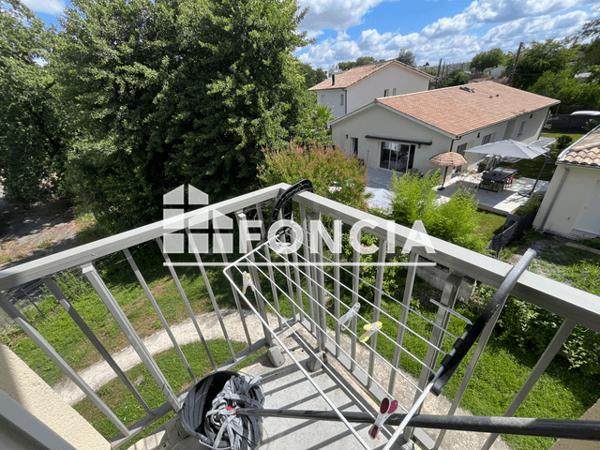 Location Studio meublé 17.5 m² - 53 AVENUE DE NOES Pessac 33600