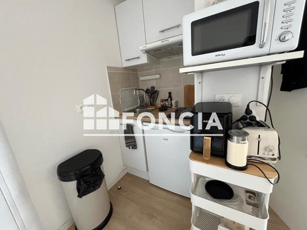 Location Studio meublé 17.5 m² - 53 AVENUE DE NOES Pessac 33600