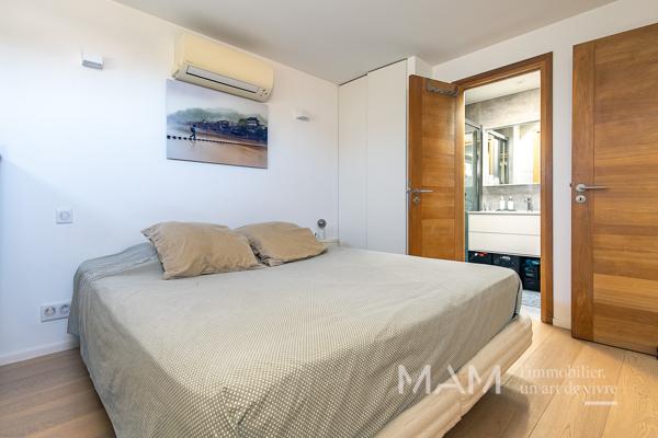 13007 Maison avec vue Roucas