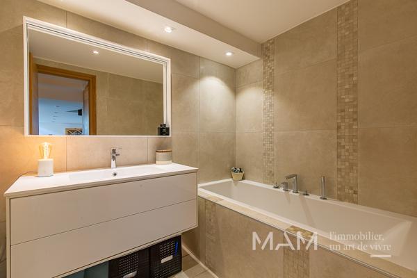13007 Maison avec vue Roucas