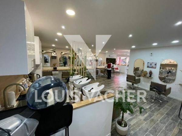 Fonds de commerce de 76 m² à vendre à Bordeaux
