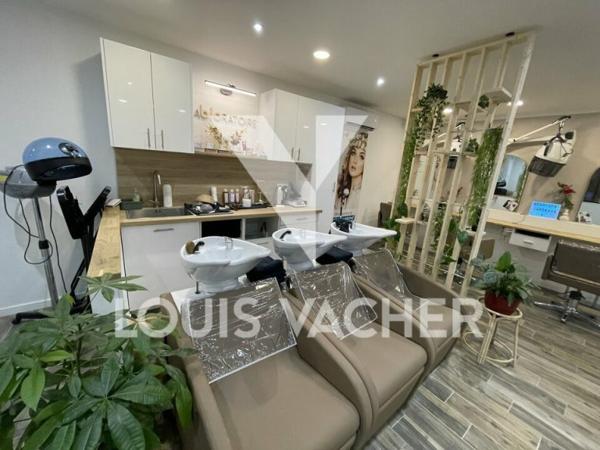 Fonds de commerce de 76 m² à vendre à Bordeaux
