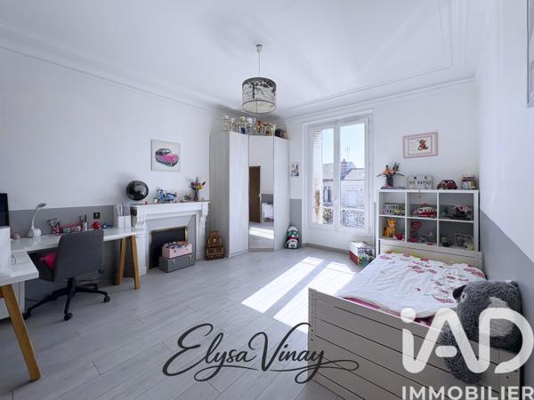 Maison à vendre 10 pièces 254 m² Mantes-la-Ville