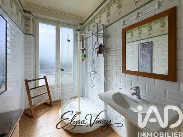Maison à vendre 10 pièces 254 m² Mantes-la-Ville
