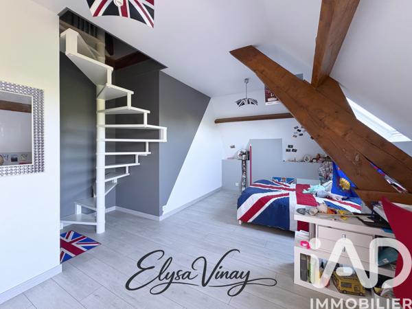Maison à vendre 10 pièces 254 m² Mantes-la-Ville