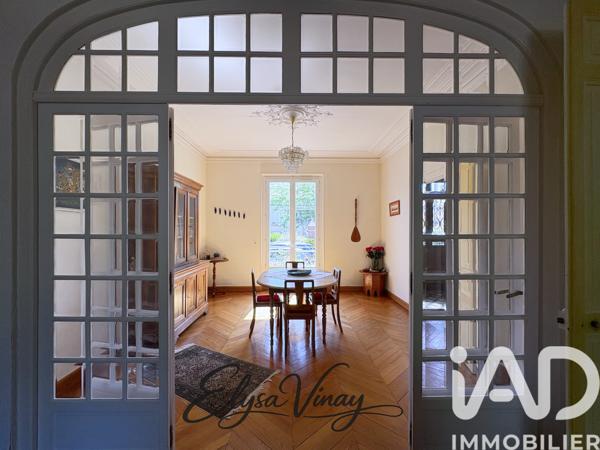 Maison à vendre 10 pièces 254 m² Mantes-la-Ville