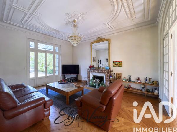 Maison à vendre 10 pièces 254 m² Mantes-la-Ville
