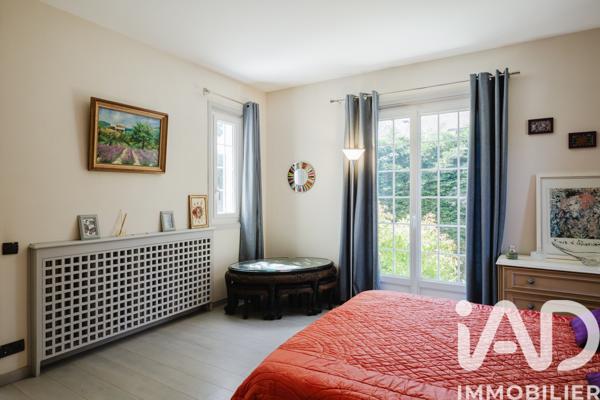 Maison à vendre 10 pièces 234 m² Verrières-le-Buisson