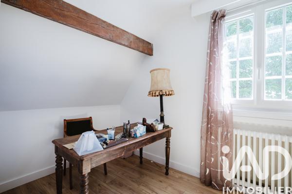 Maison à vendre 10 pièces 234 m² Verrières-le-Buisson