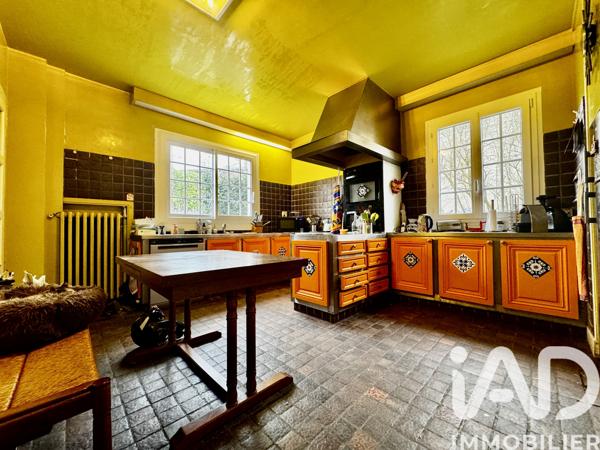 Maison à vendre 10 pièces 234 m² Verrières-le-Buisson