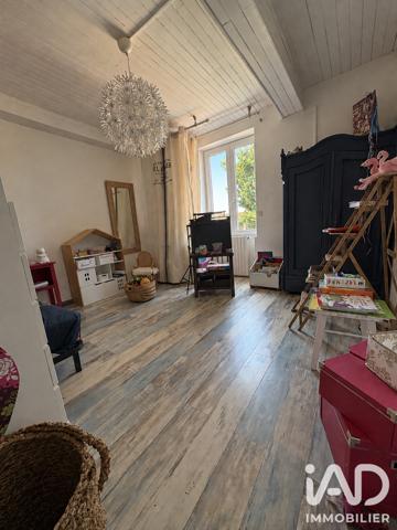 Maison à vendre 5 pièces 200 m² Ennezat