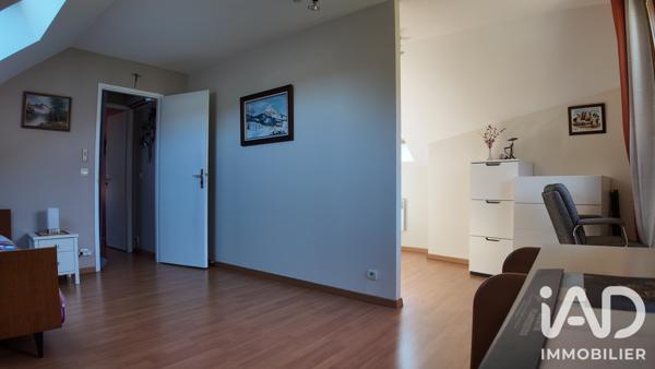Maison à vendre 5 pièces 182 m² Challes-les-Eaux